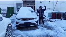 这算洗车界的天花板了吧，这么大的雪都挡不住洗车#上门洗车 #冬天的上门洗车 #洗车天花板