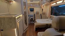 2022款齐星依维柯额头升顶房车，大空间高配置，适合一家去旅行