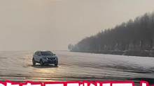 把汽车开到湖面上，是什么感受？#vlog十亿流量扶持计划 #房车旅行 #日常vlog