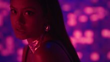 Ylona Garcia - "All That" (官方MV)