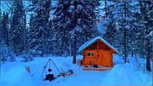 零下36度木屋生活，柴火炉点起来，一个人在温暖的木屋过夜#木屋#雪#解压#助眠#治愈#户外#露营 