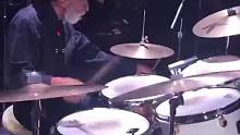 Roy Haynes  97 岁了！爵士乐史上最著名的鼓手之一