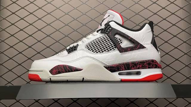 aj4热熔岩真假对比 aj4热熔岩值得入手吗