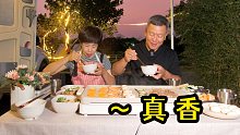 房车生活要精致，早餐晚餐不凑合，一家人在房车露营地烤肉好舒服