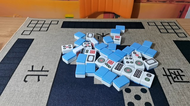 麻将游戏五张牌的斗牛玩法与技巧解说视频分享