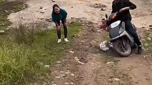 还以为是个王者呢