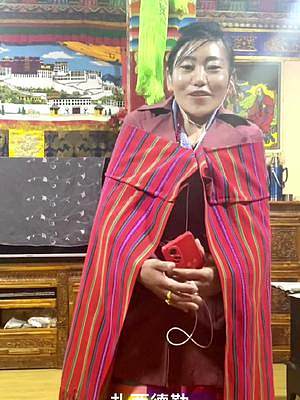 多才多艺的阿里姑娘，唱响阿里民歌——敬酒歌，尽展民族风情。#幸福阿里网络媒体行 #网红看西藏文化旅游