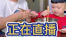 馄饨配个辣炒扇贝肉也很不错哦！#海鲜原产地