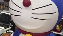 你小时候有幻想过拥有一个蓝胖子帮你写假期作业吗？#哆啦a梦 #雕像#蓝胖子#模型#机器猫#摆件#礼物