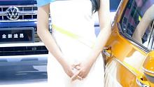 喜欢的人 总是难以忘记 #车展模特 #车展现场 #美女车模 2021南京十一车展