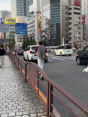 #日本东京 街头偶遇的击鼓小哥，大家觉得可以给多少分呢？#太鼓达人   