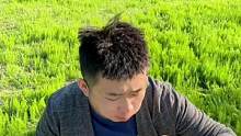 为我们这两个全世界最痴情的男人干杯