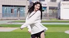 喜欢吗？不喜欢发500字理由 #户外舞蹈 #你的女友已上线