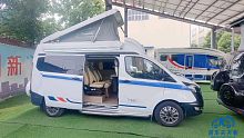 比MPV更受欢迎的多功能小房车，复式大床可洗热水澡，上班也能开