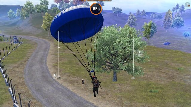 和平精英:2条腿跑得再快,能有跳伞速度快么,别跑了