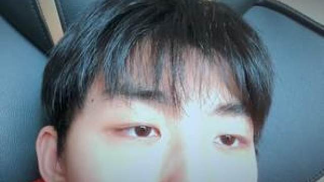 许多年前你有一双清澈得双眼#左梓轩小叮当