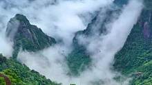 六月将是黄山雨水天气多的阶段，但雨后初晴的风景那简直了#云游中国计划 #黄山 #云雾缭绕人间仙境 #