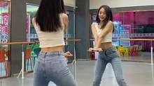 今天的文案交给你们了#dou来跳舞