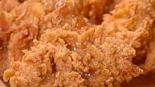 在家就能做出外酥里嫩的炸鸡，真的太方便了#炸鸡裹粉 #炸鸡#美食 