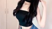 你摸摸看我的衣服，看看是不是做你女朋友的料子 #甜妹 #腰腰腰腰腰腰