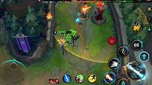 英雄联盟lol手游：残血了还过来晃悠