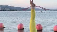 海水无风时，波涛安悠悠。#清凉一夏 #大海的味道 #运动女孩
