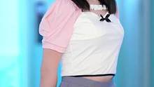 #甜系女孩 #浅跳一下 
今天歪不歪嘴呢