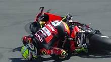 #摩托车比赛#摩托车比赛#wsbk sbk英国首场正赛，BAUTISTA八弟最后时刻脸刹损失20个积