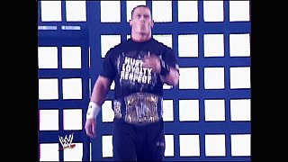 【WWE】HHH VS. 塞纳 VS. 艾吉 爆裂震撼06