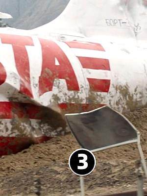 （3/3）神秘客机20年前发生空难，却在20后才落地！#逐梦电影#第19排#高能反转