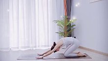 @小荣看瑜伽，保持年轻的秘密 #瑜伽 做气质女神 小妙招，你确定不试试？ (44)