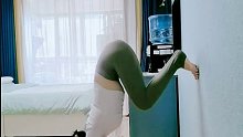@小荣看瑜伽，保持年轻的秘密 #瑜伽 做气质女神 小妙招，你确定不试试？ (82)