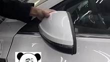 网上学的拆后视镜，这下学废了…#汽车 #奇葩 #搞笑