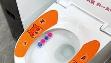 马桶贴相比传统的马桶垫方便多了，轻薄隔凉还可以反复水洗使用，用完不想洗，直接扔掉也不心疼！