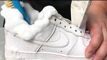 今年的小目标是什么？#球鞋清洗 #专业的事交给专业的人 #这鞋有点脏 #焕然一新