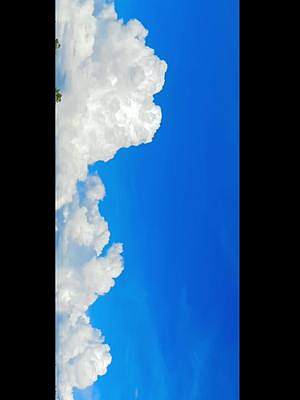 请最可爱的人看夏日云朵～
#天上有个棉花糖 #云卷云舒 #云朵收藏家 #摄影