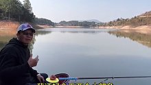 (九)下次再钓大晴天，我还是选向阳的钓点吧，瞧这种阴凉的地方，鱼口多轻哇