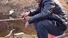 我自己都笑的不行 希望能给大家带来一分钟的欢乐 钓鱼 户外钓鱼 鲫鱼大叔