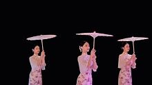 #原创编舞 夏辉编舞《人间烟火》，姐妹三人版，伞也不是自动的，纯手动哦#旗袍舞 #人间烟火