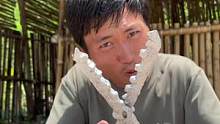 荒岛求生 重新加工铅块制作螃蟹捕捉器，带领队友赶海获取蛋白质，今天这是要饿上三顿的节奏了？ #荒岛求