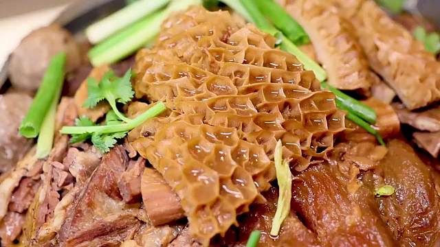 那么大块的牛杂，你确定不来试试吗~