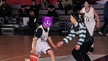 不懂就问 最后观众席喊了句什么 打篮球的女生