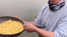 这么新鲜的玉米自己都不舍得吃的，但是钓鱼我舍得，钓鱼人你们也是这样的吗？