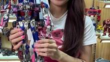 #手办 一句“美女”上头了！看看会说话的重要性！#变形金刚 #擎天柱 @DOU+小助手