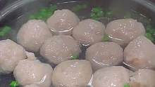 自己做的肉丸干净卫生，吃着放心#肉丸 #肉丸子的简单做法 