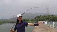 【娜小娜】06这鱼好不好吃