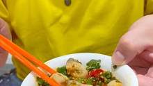万物皆可烫海鲜火锅安排上，遗憾没有发鱿鱼#本地宝藏美食#海鲜火锅#美食探店#美食创作者#美食推荐官 