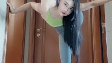 biubiu，标准瑜伽小姐姐1