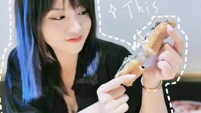 网红早餐油条包麻糍我也吃到啦！