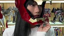 #手办 你见过全自动变形的钢铁侠MK5头盔吗？#漫威 #钢铁侠头盔 @DOU+小助手